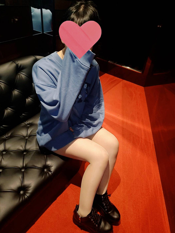 バンビ倶楽部・難波 みゆ 26歳 T：166cm　B：83(C)　W：54　H：83